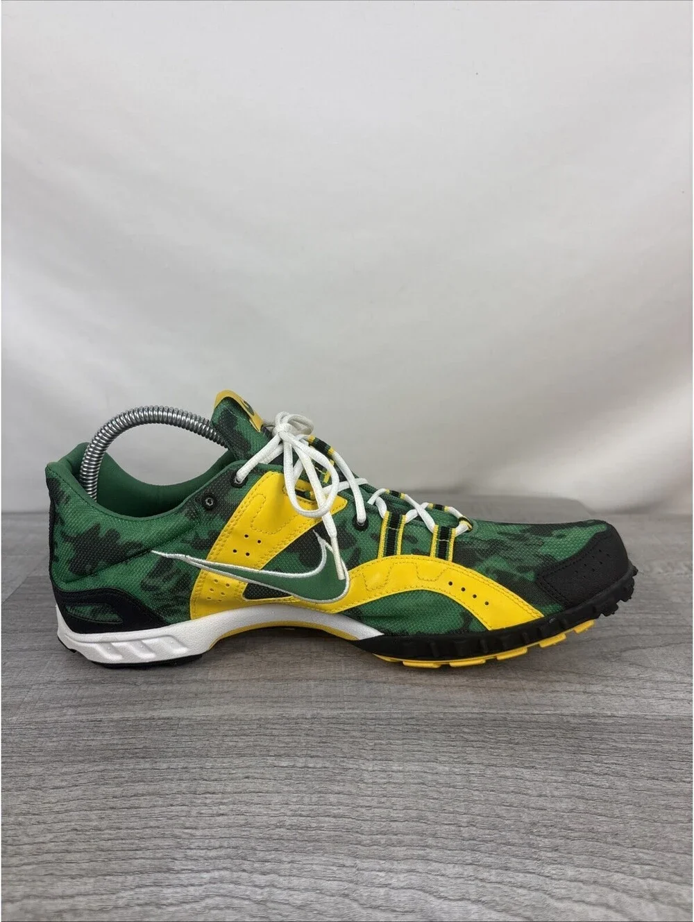 Nike Bowerman Track Shoes Green Yellow Size 12